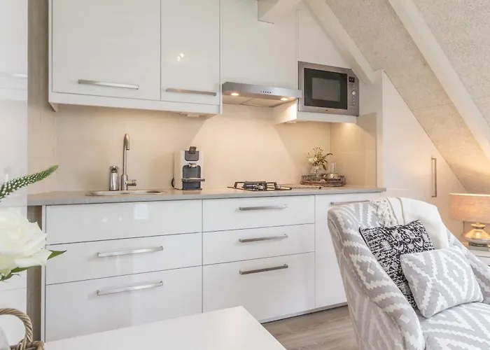 Prelude & Etude Semesterbostad